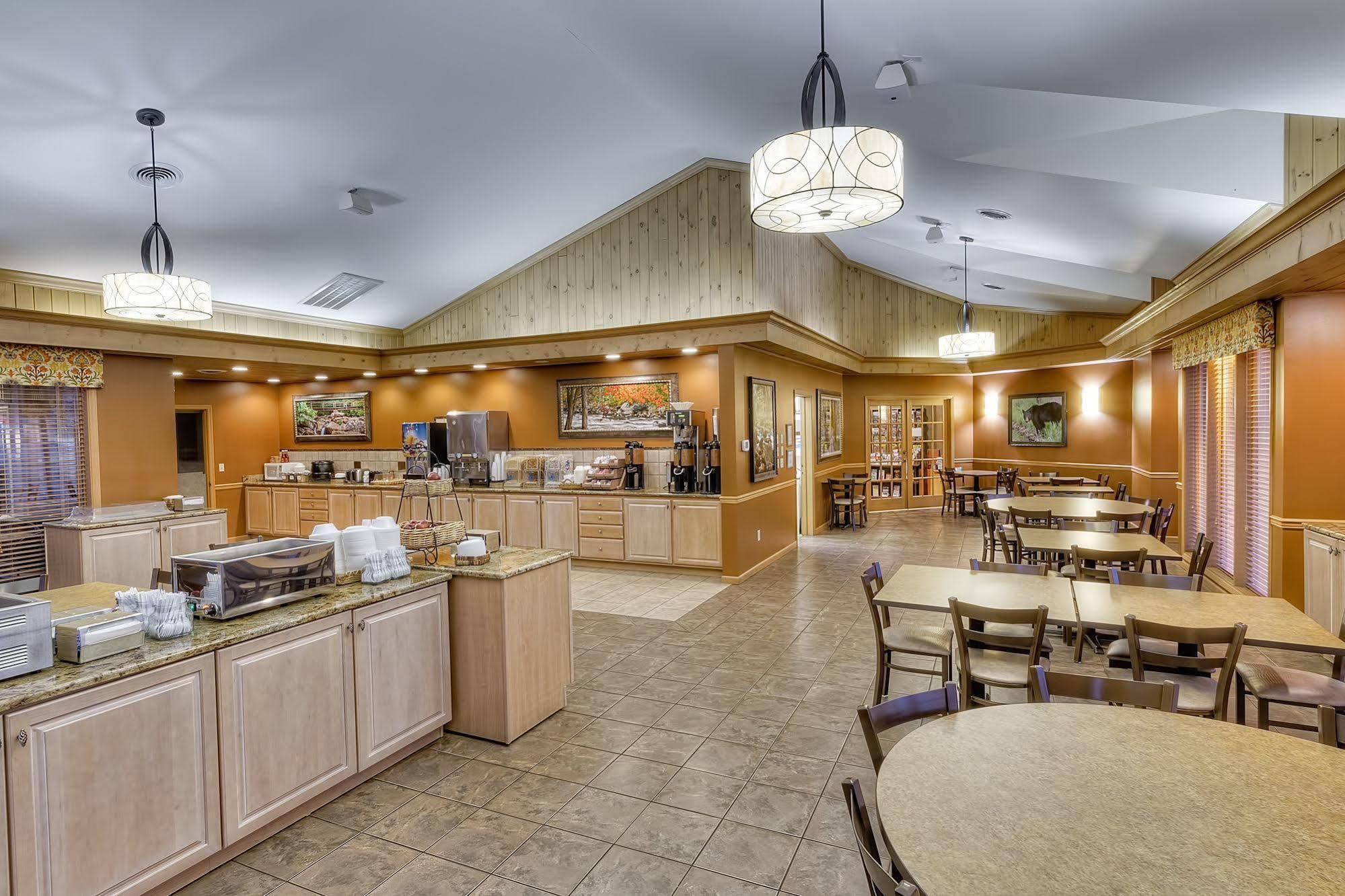 Accommodation By Willow Brook Lodge Pigeon Forge Exteriör bild